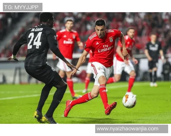 意甲激战：本菲卡逆转波尔图全场沸腾赛后精彩点评回顾