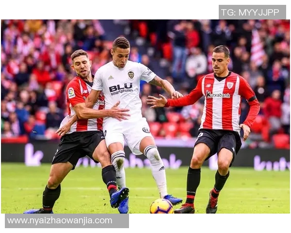 西甲激战:莱比锡与巴黎圣日耳曼战平乌龙球成比赛转折点解析 西甲激战:莱比锡与巴黎圣日耳曼战平乌龙球成比赛转折点解析